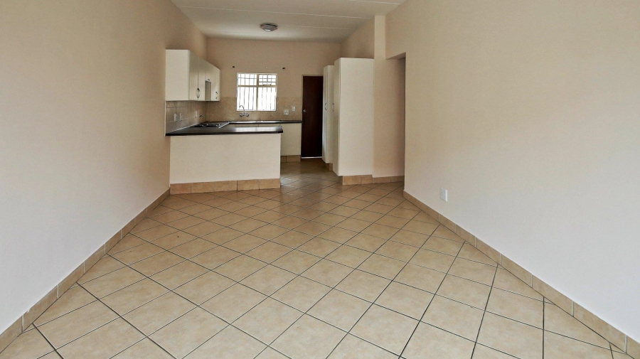 To Let 2 Bedroom Property for Rent in Northwold Gauteng
