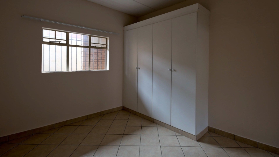 To Let 2 Bedroom Property for Rent in Northwold Gauteng