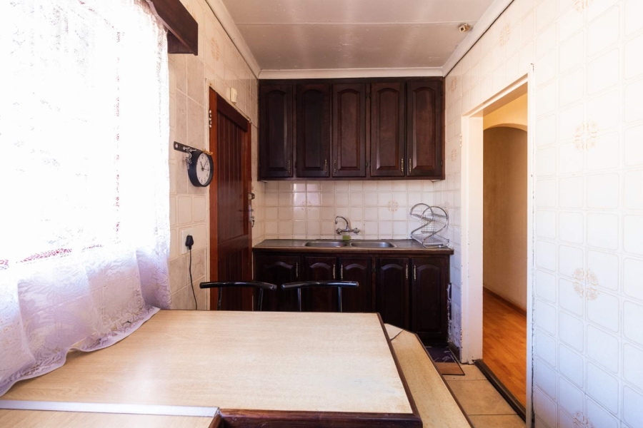 7 Bedroom Property for Sale in Bakerton Gauteng