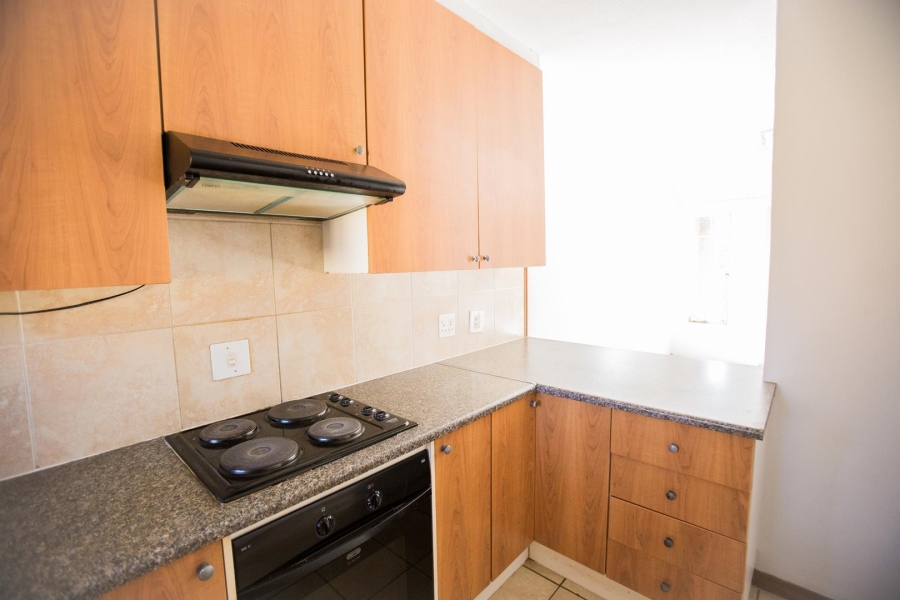 To Let 2 Bedroom Property for Rent in Equestria Gauteng