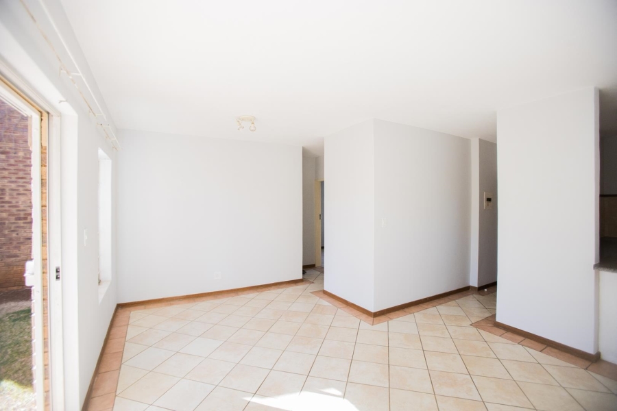 To Let 2 Bedroom Property for Rent in Equestria Gauteng