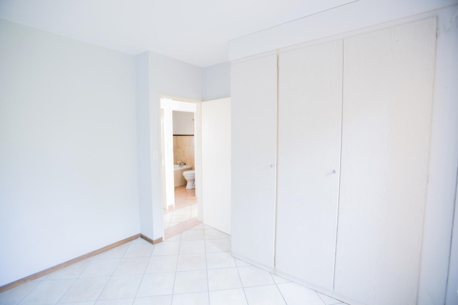 To Let 2 Bedroom Property for Rent in Equestria Gauteng