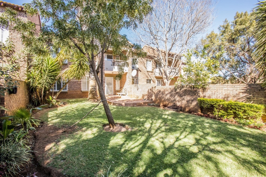 To Let 2 Bedroom Property for Rent in Equestria Gauteng