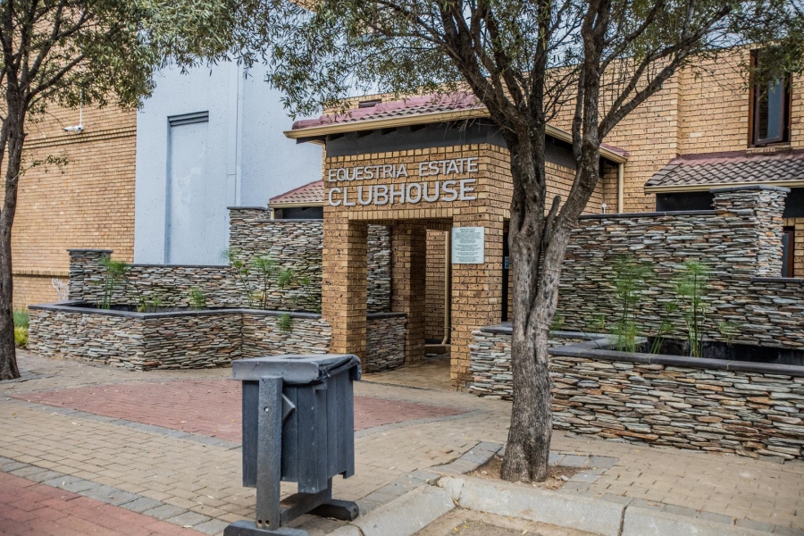 To Let 2 Bedroom Property for Rent in Equestria Gauteng