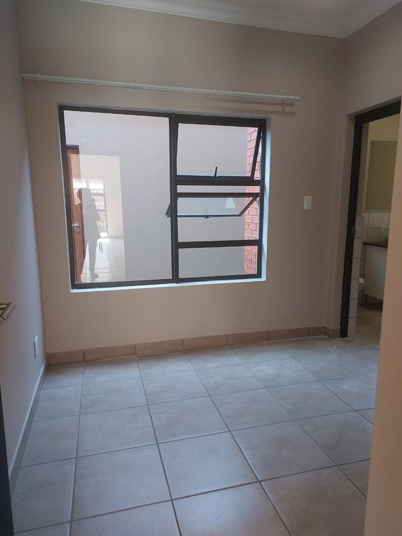 To Let 2 Bedroom Property for Rent in Montana Gauteng