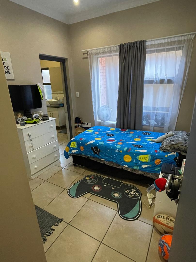 To Let 2 Bedroom Property for Rent in Montana Gauteng