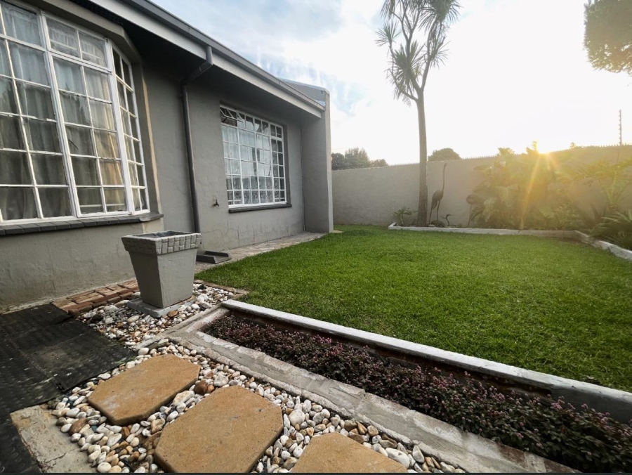 To Let 0 Bedroom Property for Rent in Birch Acres Gauteng