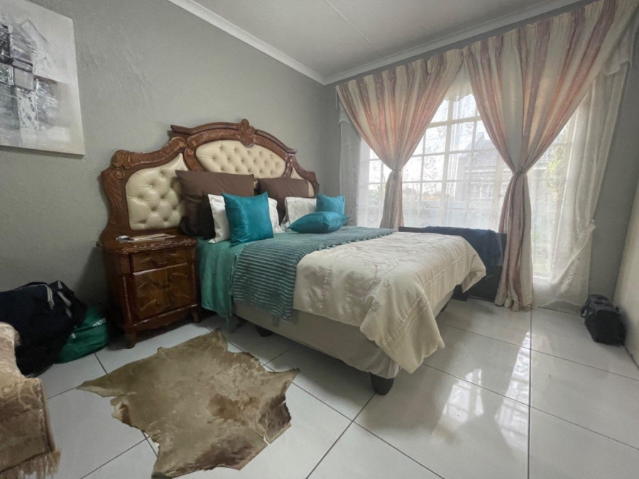 To Let 0 Bedroom Property for Rent in Birch Acres Gauteng