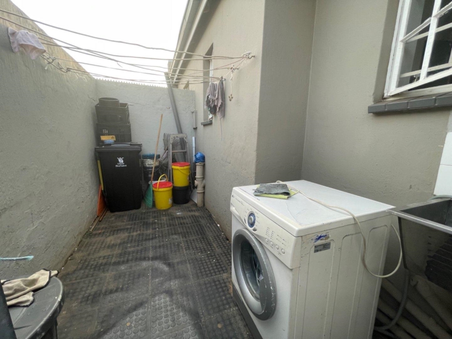 To Let 0 Bedroom Property for Rent in Birch Acres Gauteng