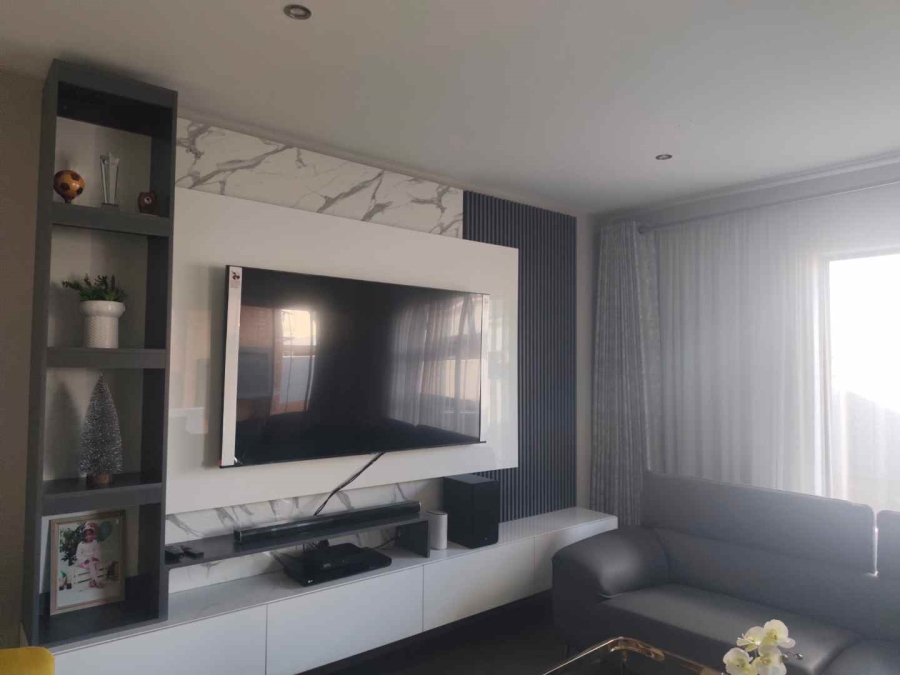 To Let 4 Bedroom Property for Rent in Montana Gauteng