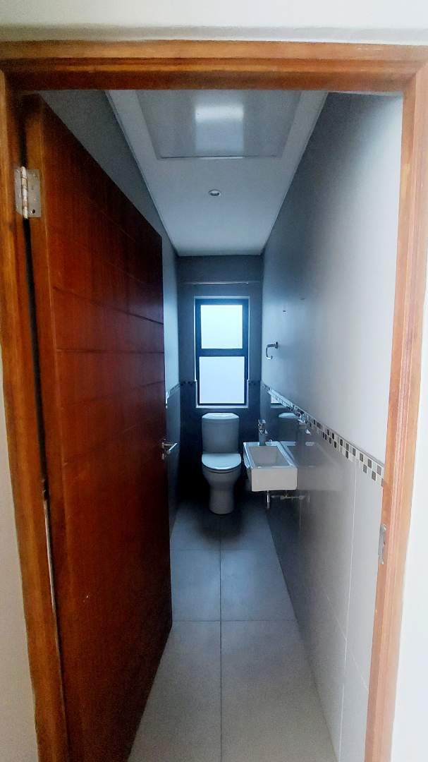 To Let 4 Bedroom Property for Rent in Montana Gauteng