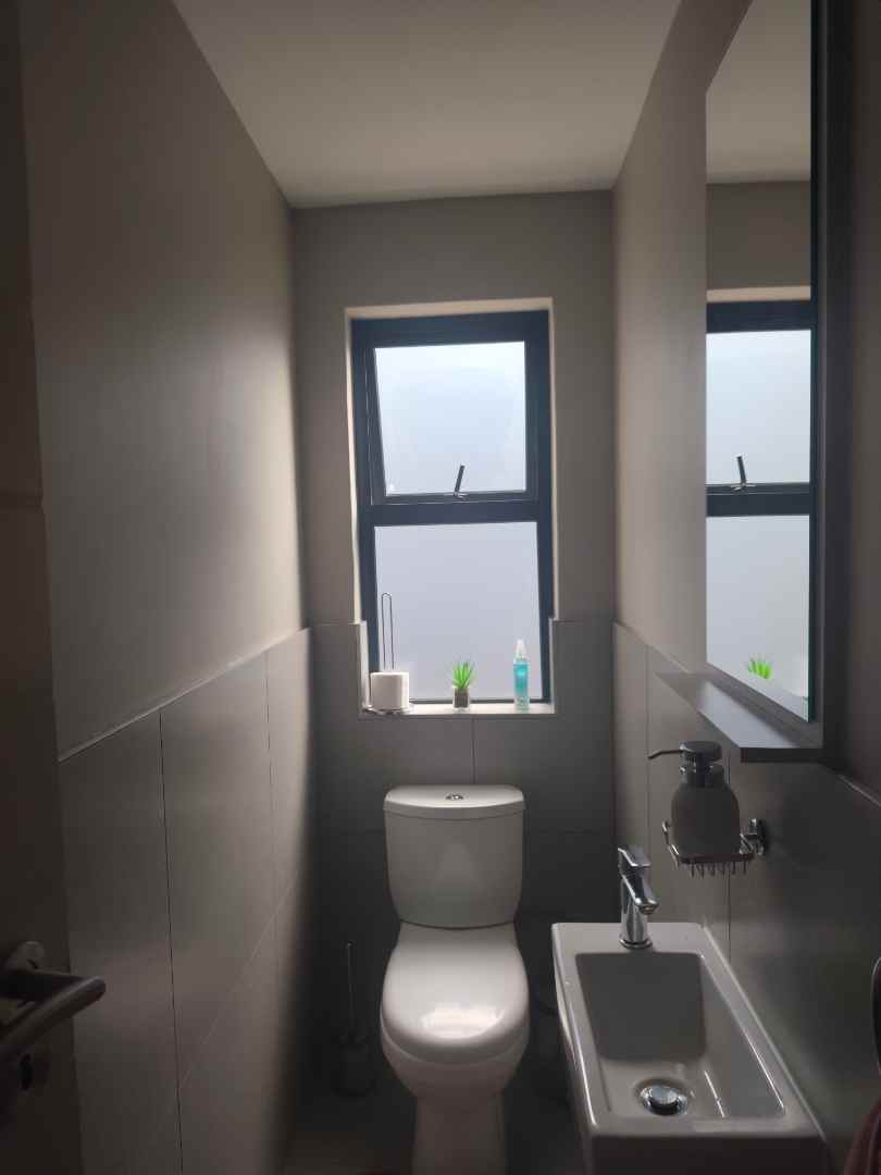 To Let 4 Bedroom Property for Rent in Montana Gauteng