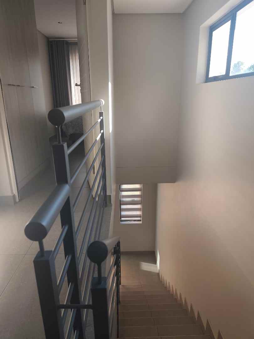 To Let 4 Bedroom Property for Rent in Montana Gauteng