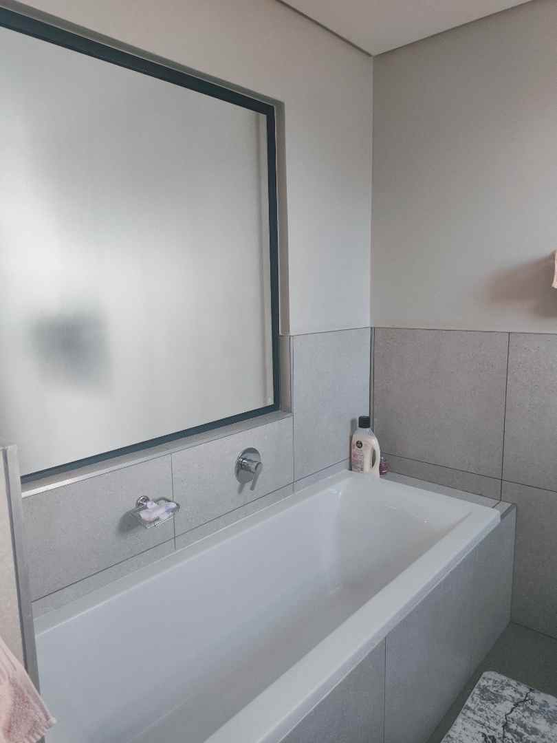 To Let 4 Bedroom Property for Rent in Montana Gauteng