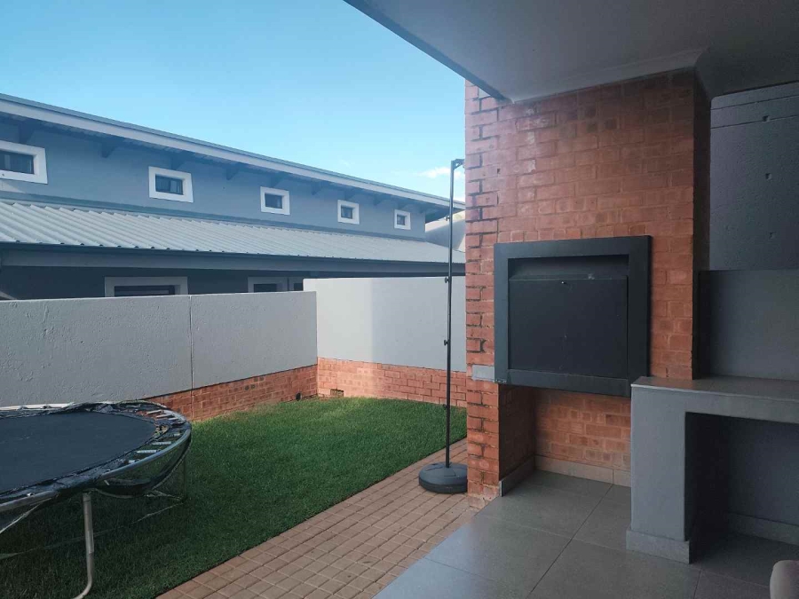 To Let 4 Bedroom Property for Rent in Montana Gauteng