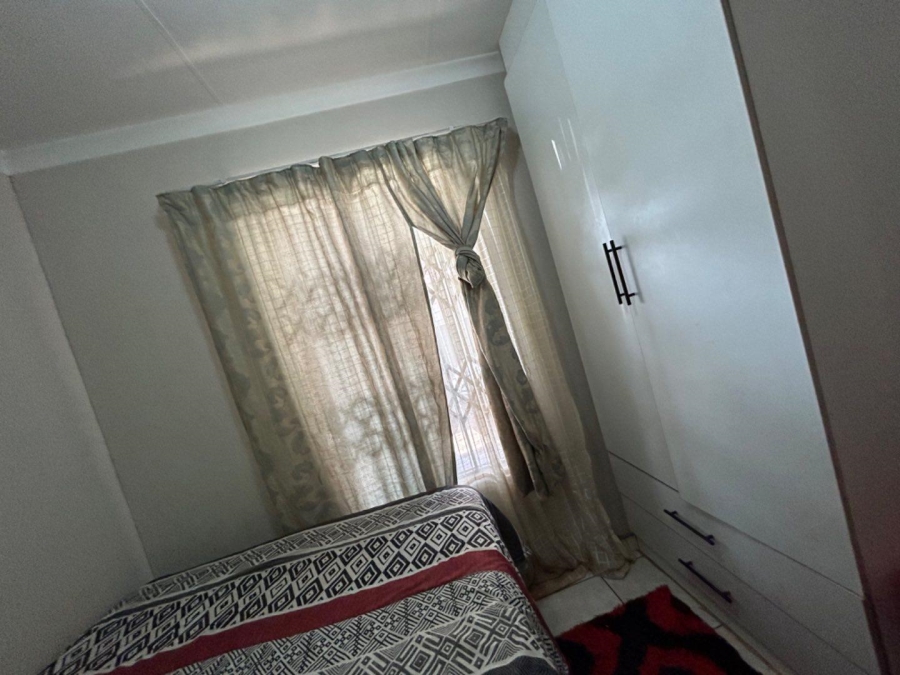 3 Bedroom Property for Sale in Rosslyn Gauteng