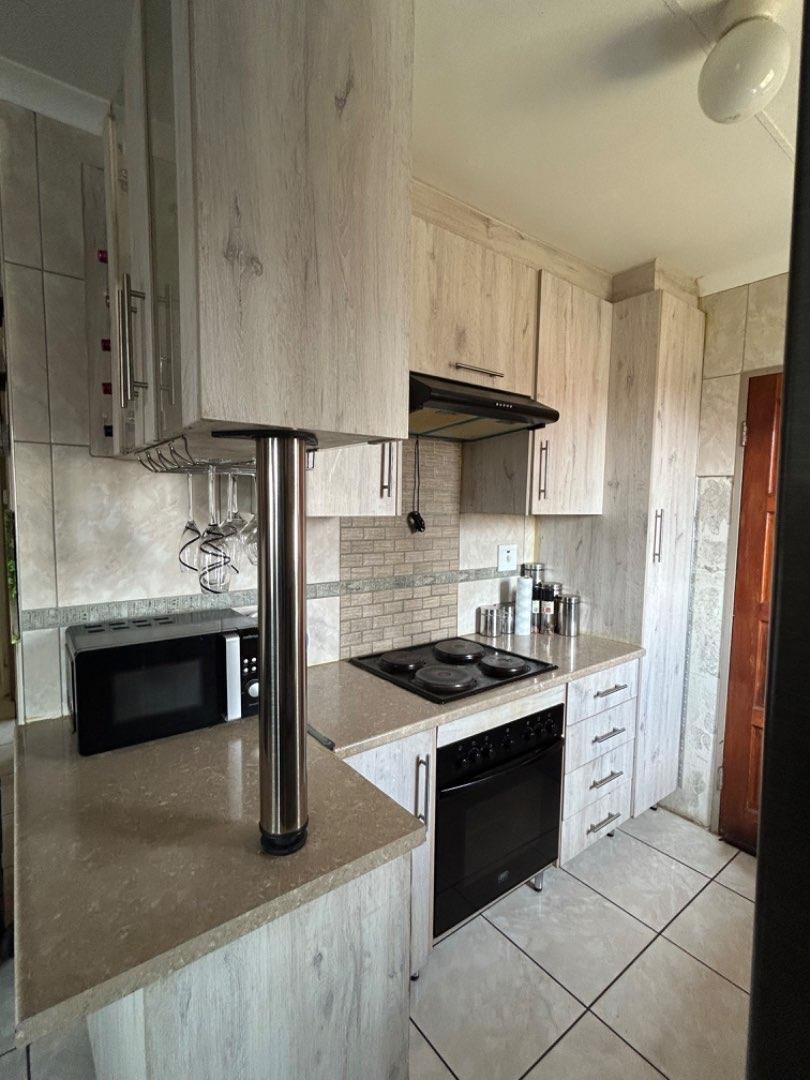 3 Bedroom Property for Sale in Rosslyn Gauteng