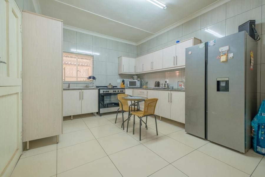 3 Bedroom Property for Sale in Claremont Gauteng