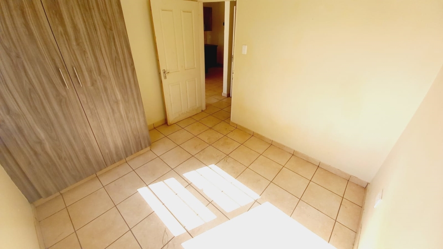 2 Bedroom Property for Sale in Angelo Gauteng