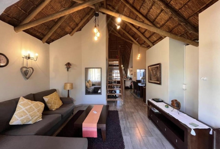 2 Bedroom Property for Sale in Paulshof Gauteng