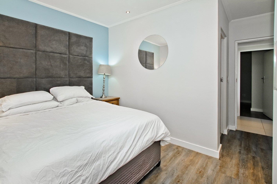 2 Bedroom Property for Sale in Rosebank Gauteng