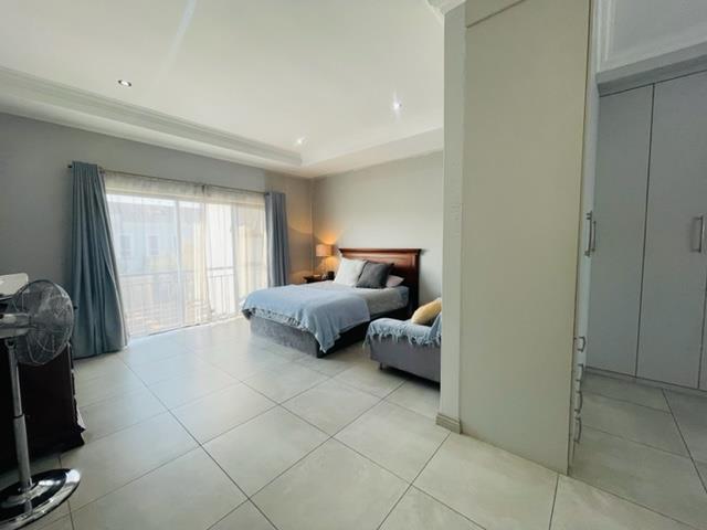 To Let 4 Bedroom Property for Rent in Midstream Ridge Gauteng