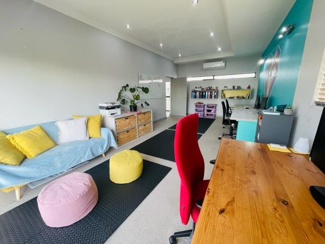 To Let 4 Bedroom Property for Rent in Midstream Ridge Gauteng