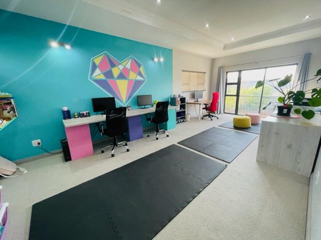 To Let 4 Bedroom Property for Rent in Midstream Ridge Gauteng
