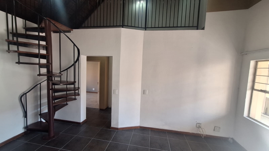 2 Bedroom Property for Sale in Sundowner Gauteng