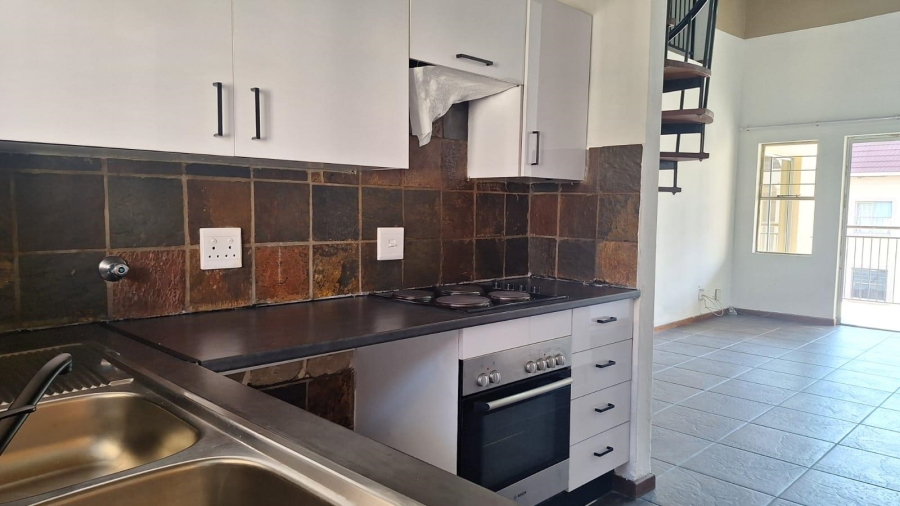 2 Bedroom Property for Sale in Sundowner Gauteng