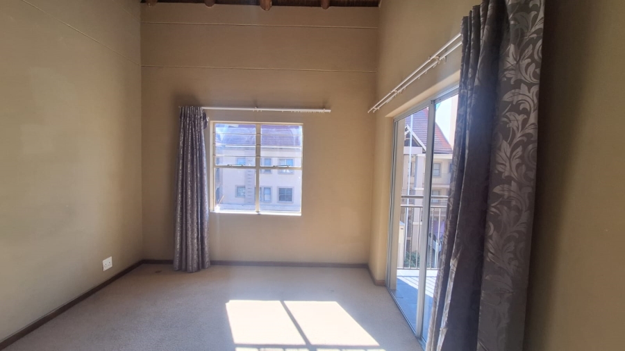 2 Bedroom Property for Sale in Sundowner Gauteng