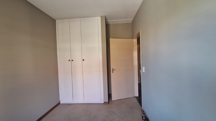 2 Bedroom Property for Sale in Sundowner Gauteng