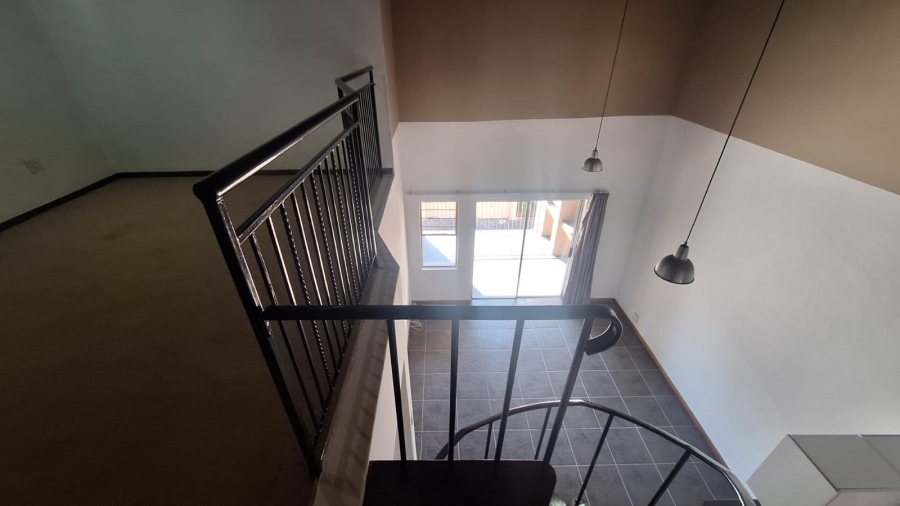 2 Bedroom Property for Sale in Sundowner Gauteng