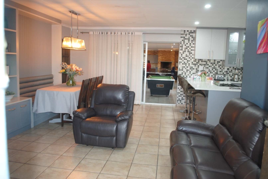 3 Bedroom Property for Sale in Riversdale Gauteng