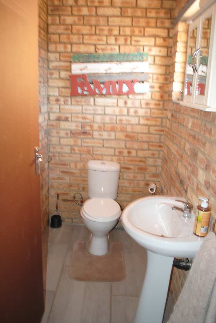 3 Bedroom Property for Sale in Riversdale Gauteng