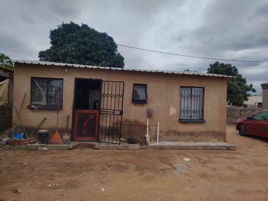 2 Bedroom Property for Sale in Soshanguve V Gauteng