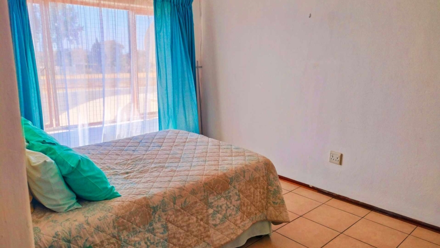 2 Bedroom Property for Sale in Akasia Gauteng