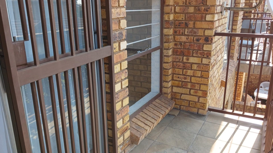 0 Bedroom Property for Sale in Linden Gauteng