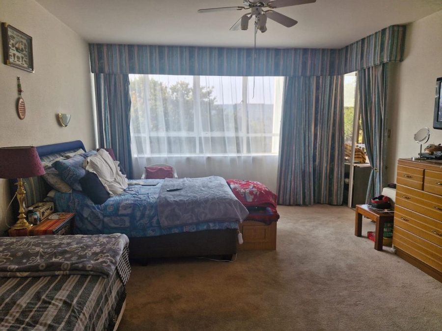 2 Bedroom Property for Sale in Benmore Gauteng