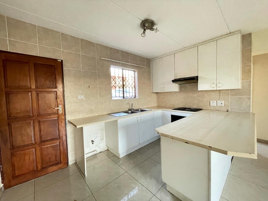 To Let 2 Bedroom Property for Rent in Terenure Gauteng
