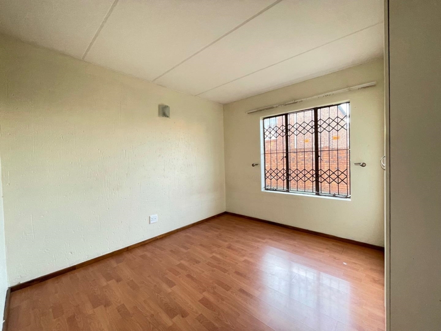 To Let 2 Bedroom Property for Rent in Terenure Gauteng