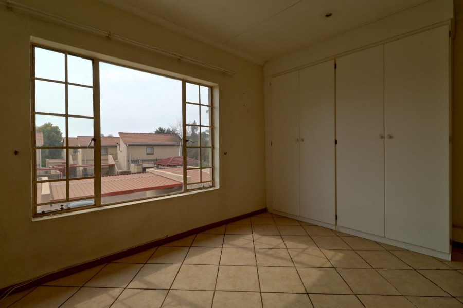 To Let 2 Bedroom Property for Rent in Equestria Gauteng