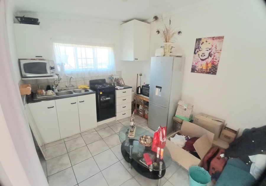 3 Bedroom Property for Sale in Linmeyer Gauteng