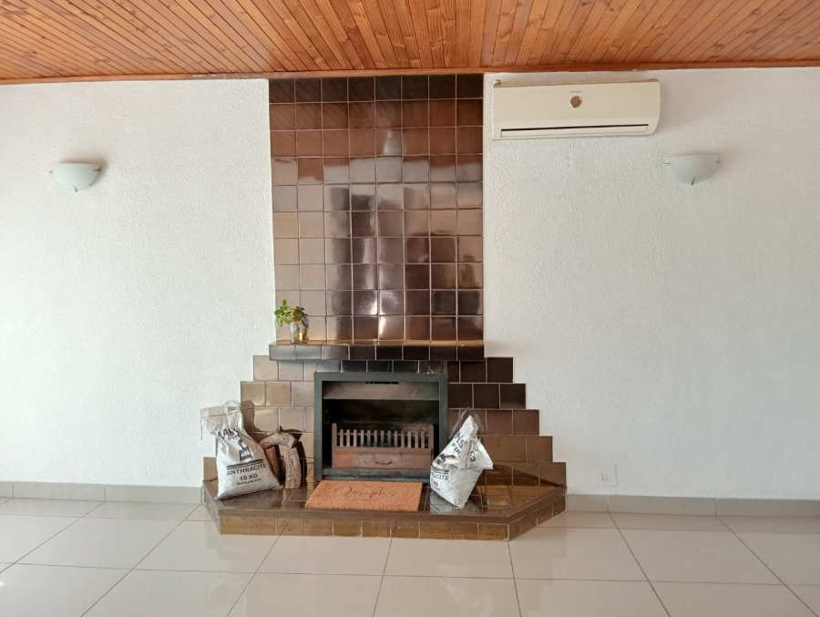 3 Bedroom Property for Sale in Mayberry Park Gauteng