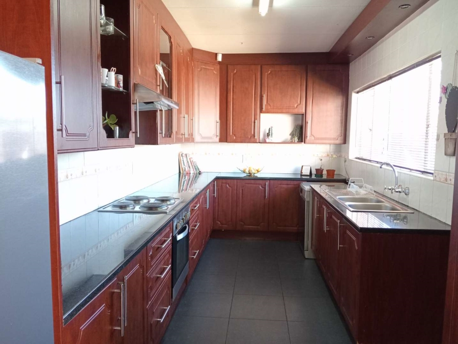 3 Bedroom Property for Sale in Mayberry Park Gauteng