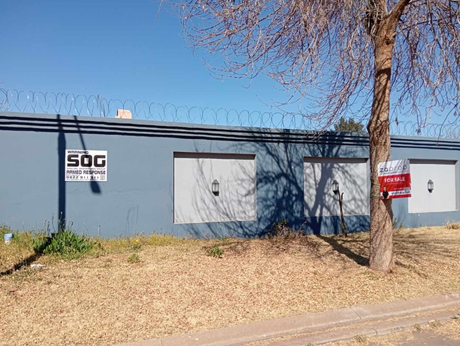 3 Bedroom Property for Sale in Mayberry Park Gauteng