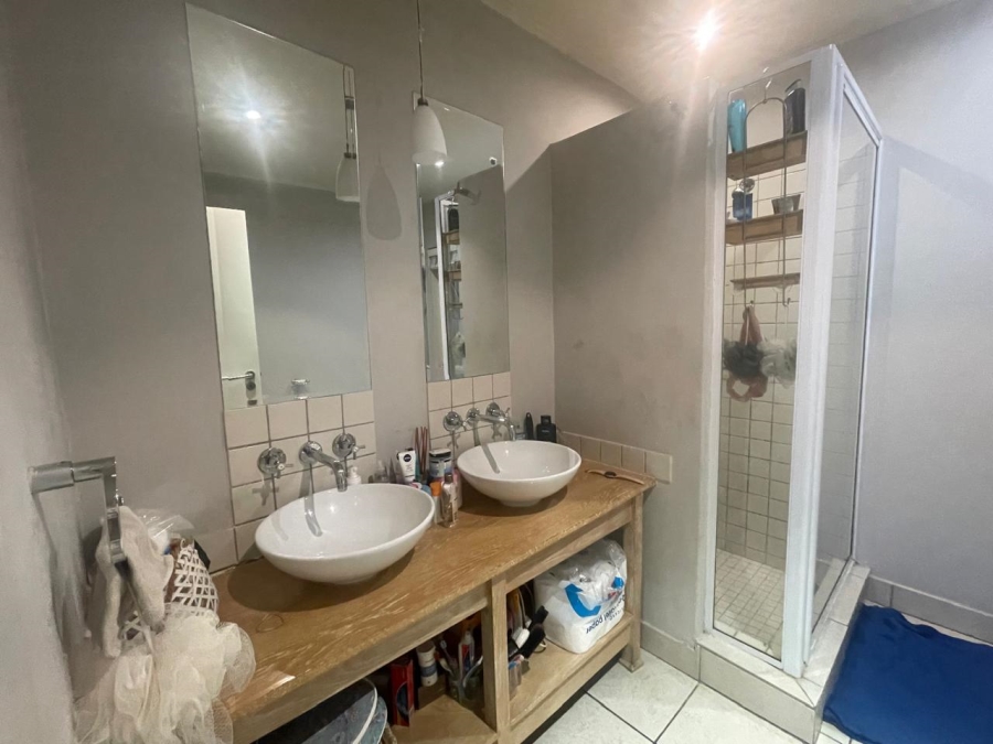 2 Bedroom Property for Sale in Morningside Gauteng