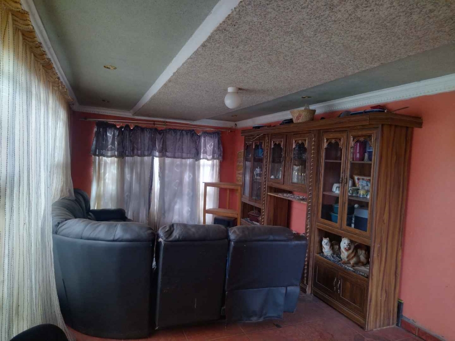 3 Bedroom Property for Sale in Soshanguve South Gauteng