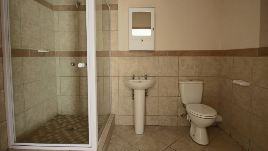 1 Bedroom Property for Sale in Elardus Park Gauteng