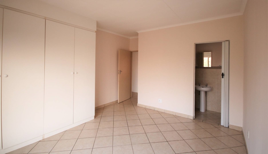 To Let 3 Bedroom Property for Rent in Hazeldean Gauteng